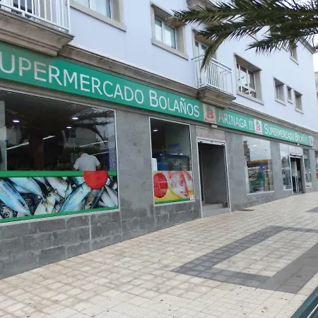 Toni's * Arinaga