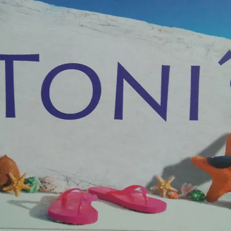 Toni's