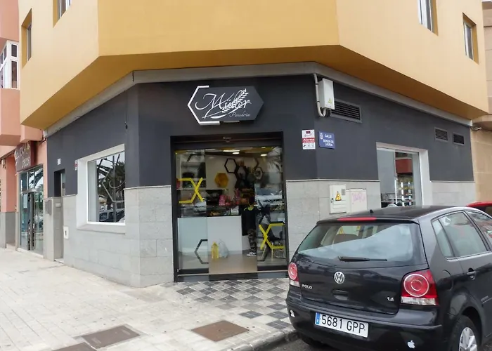Toni's